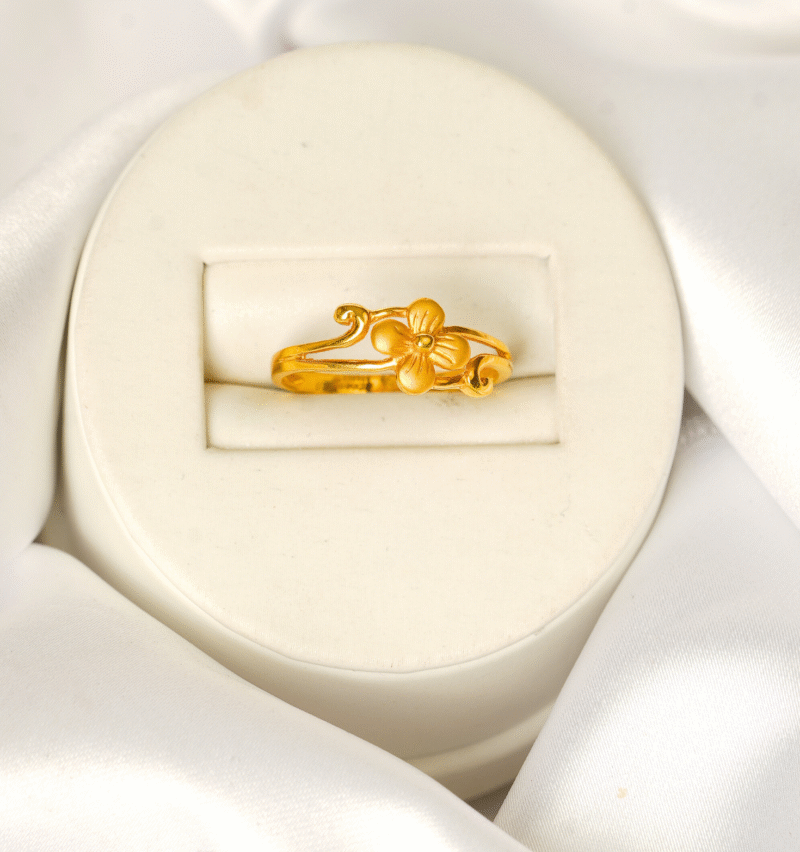 Ladies Casting Ring [ 2.220 Gram ]-22Kt