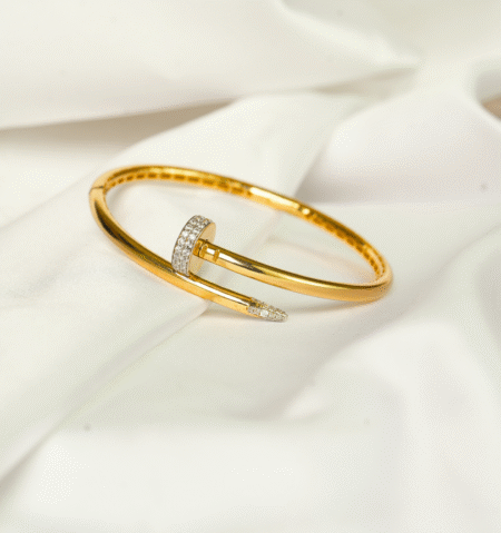 Ladies Tiffany  Kada [15.270  Gram ] - 18Kt