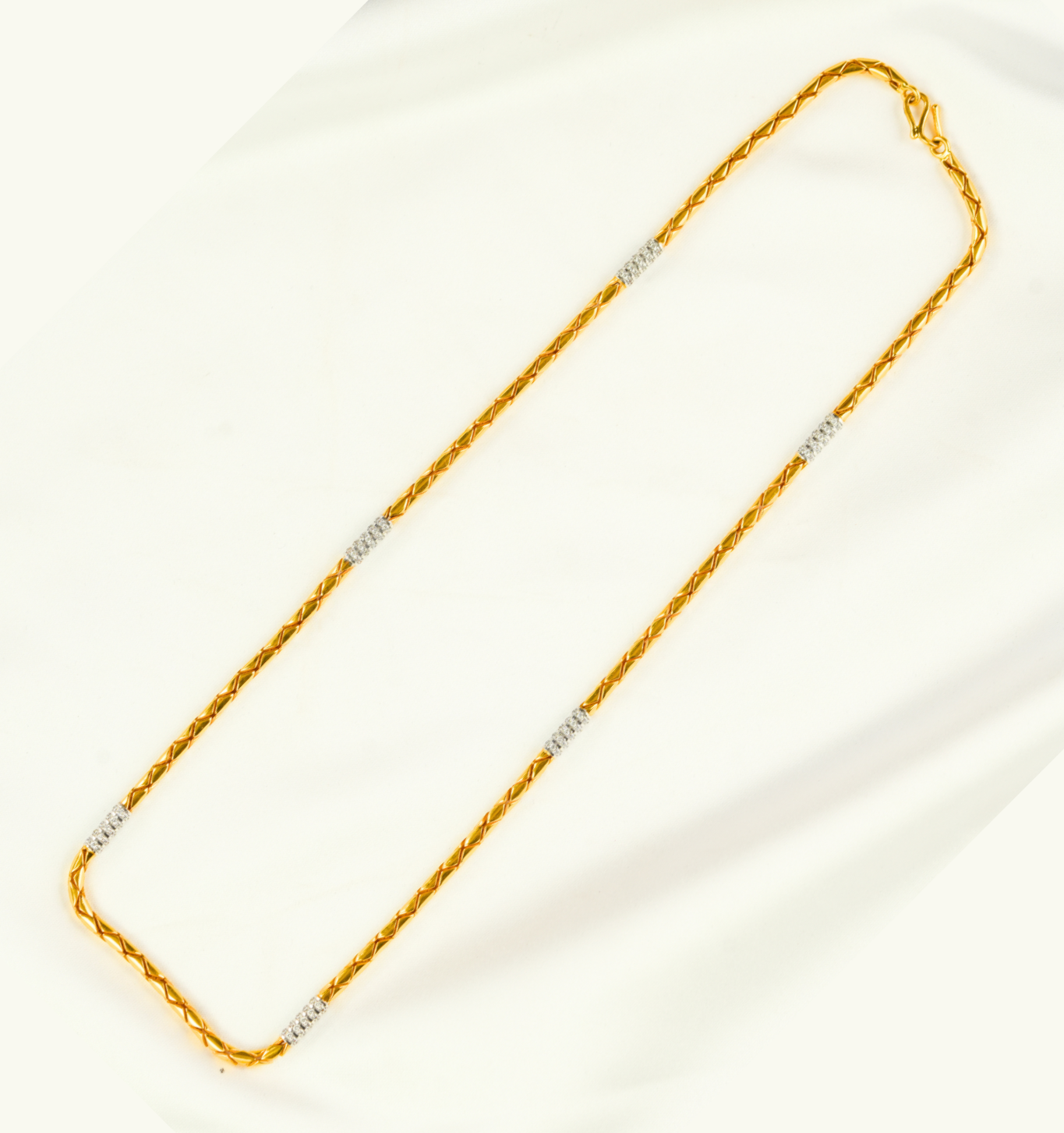 Gents Chain [43.930  Gram ] - 22Kt