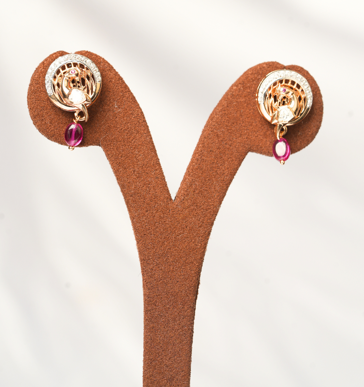 Stud [ 6.750 Gram ] 18kt