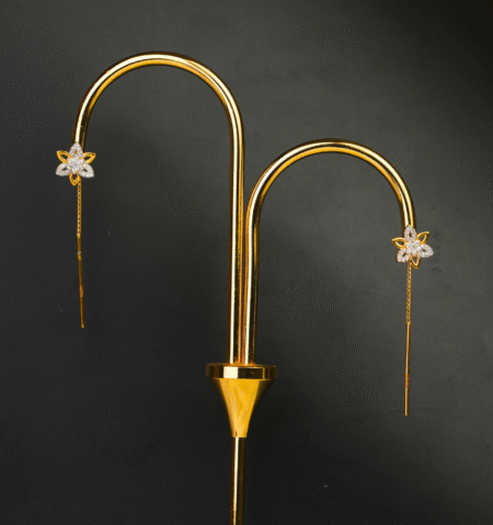 Suidhaga Stud[ 3.340 Gram ] 22kt