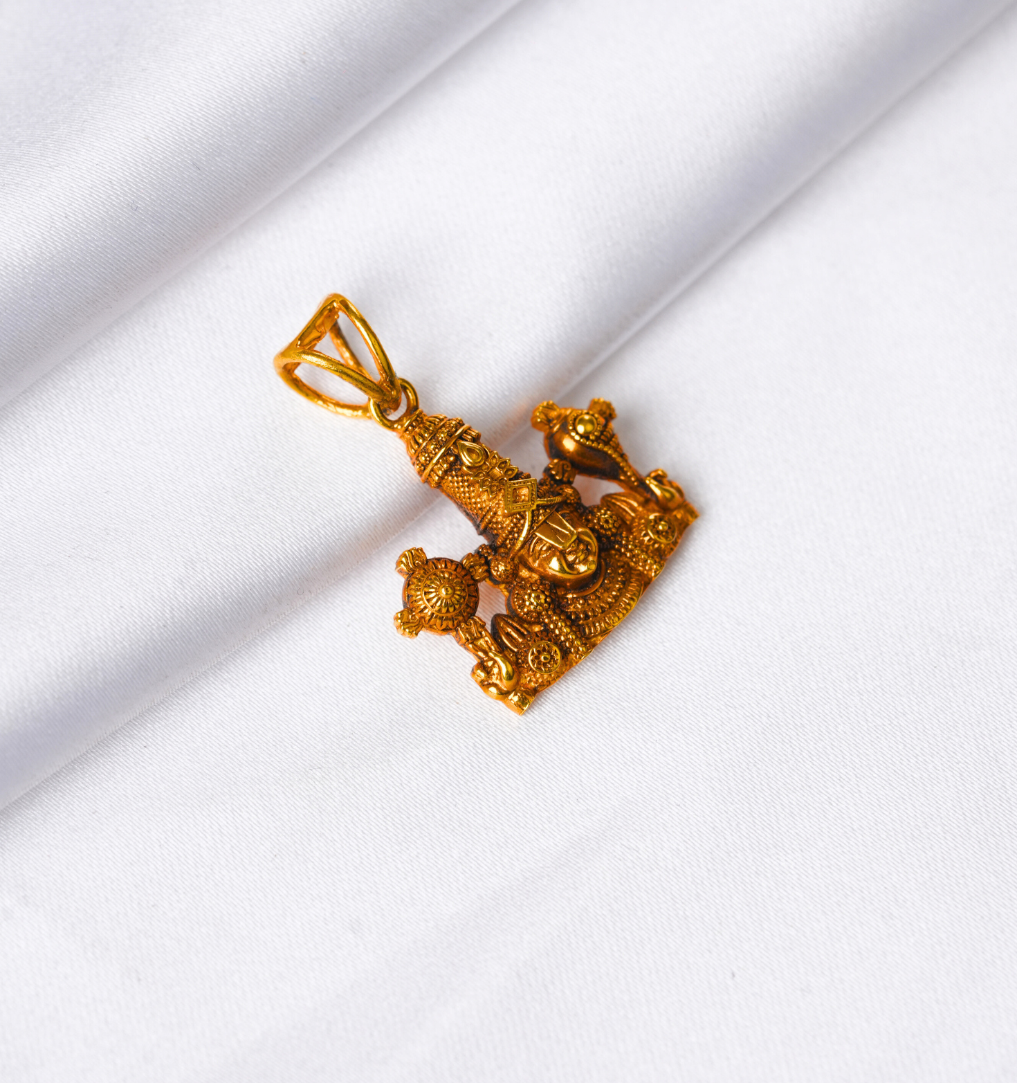 Divine Pendent [4.200 Gram ] 22kt