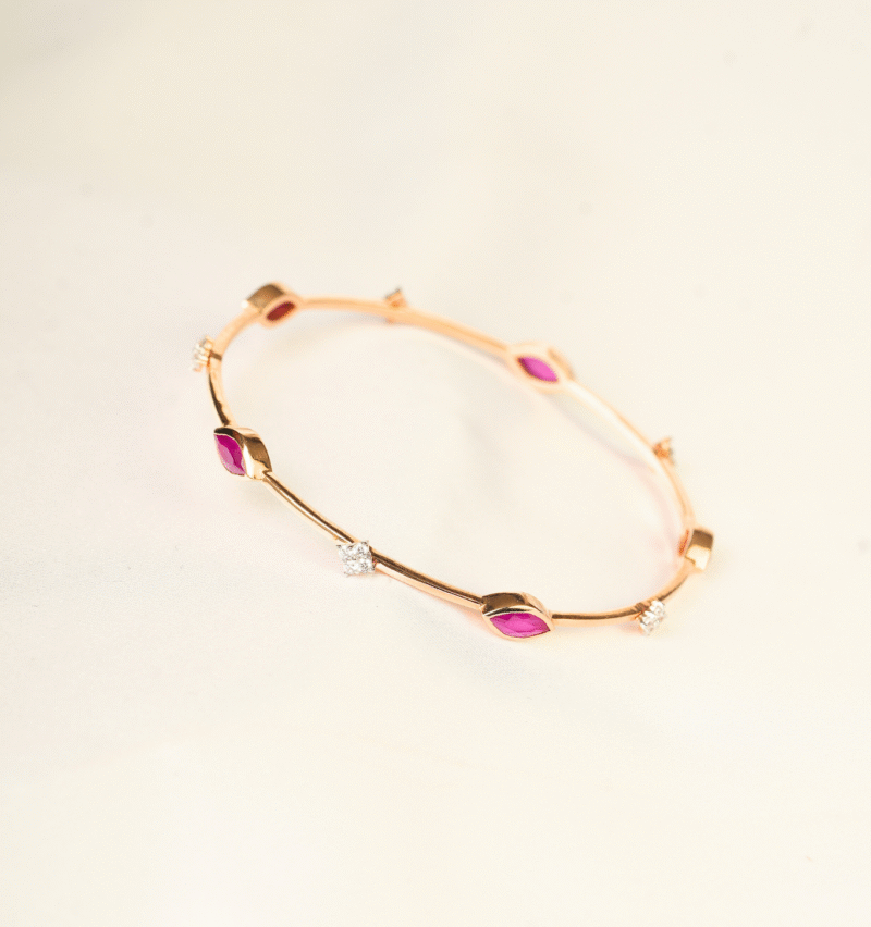 Stone Antique Bangles [ 20.410 Gram ] - 18Kt - Image 2