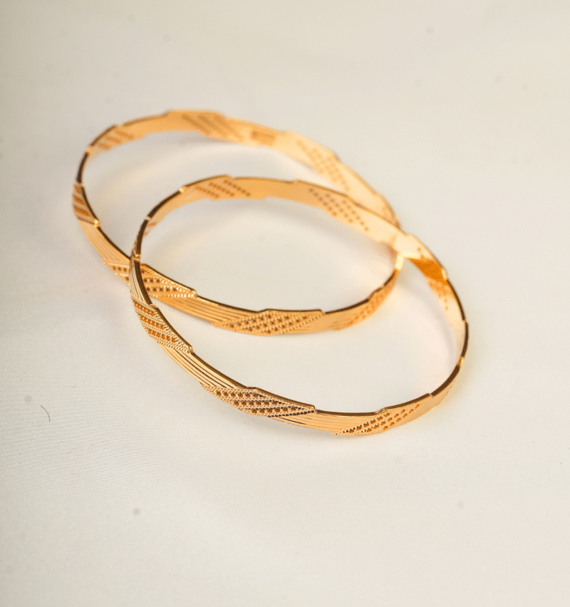 Cutting Bangles [36.060 Gram ] - 22Kt - Image 2