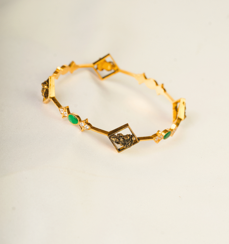 Stone Antique Bangles [ 38.870 Gram ] - 22Kt - Image 3