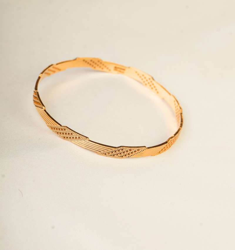Cutting Bangles [36.060 Gram ] - 22Kt - Image 3
